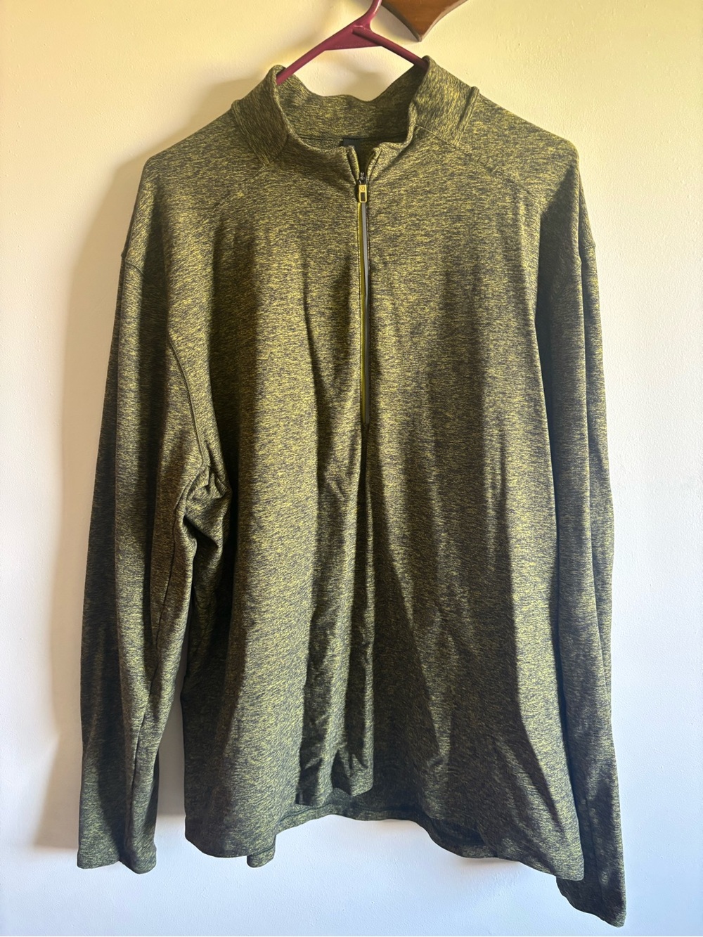 lululemon athletica Men's Olive Green Heather Zip-Up Sweater